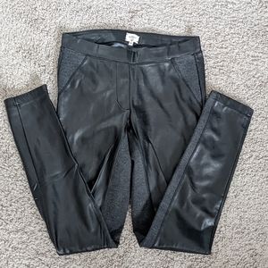 Aritzia Wilfred Pleather Leggings with Panel
